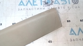 Обшивка двери багажника верхняя Toyota Rav4 06-12 бежевая, царапины