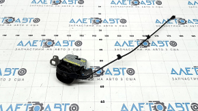 Замок заднего сиденья правый Mercedes C-class W205 15-21 с тросиком