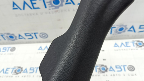 Накладка порога передняя левая Toyota Rav4 19-25 черная, царапины, потерта