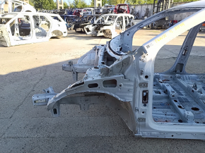 Чверть передня ліва Chevrolet Equinox 18-24 на кузові, біла, надриви кріплень