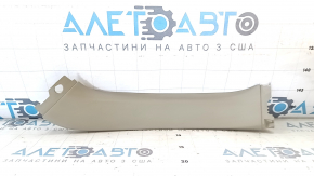 Обшивка дверей багажника права Toyota Sienna 11-20 бежева