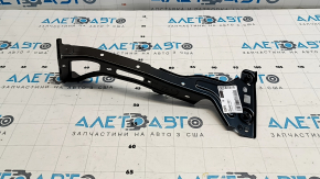 Кронштейн крила передній лівий Audi A4 B9 17-25 тип 2