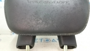 Подголовник с маркировкой Inscription для Volvo XC90 2016-2026, видимые следы использования