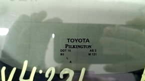 Форточка глухое стекло задняя левая Toyota Rav4 19-25 тонировка, с хром молдингом
