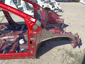 Чверть передня права Toyota Prius 50 16-22 на кузові, червона