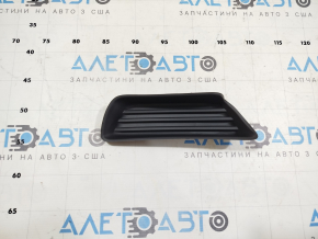 Заглушка ПТФ права Toyota Camry v40 07-09