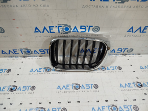 Решітка радіатора grill ліва BMW X3 F25 15-17 ніздря, чорна з хромом