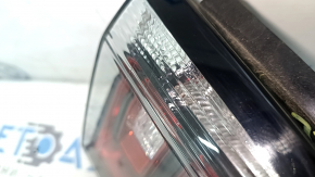 Фонарь внутренний крышка багажника левый Jeep Compass 17-26 галоген, царапина
