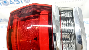 Фонарь внешний крыло левый Jeep Grand Cherokee WK2 20-22 хром, царапины