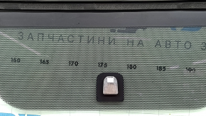 Лобовое стекло Toyota Prius 30 10-15 воздух по кромке, песок, скол