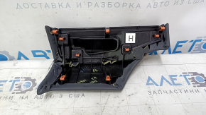 Задняя сторона накладки торпеды Toyota Venza 2021-2024, крепления в порядке