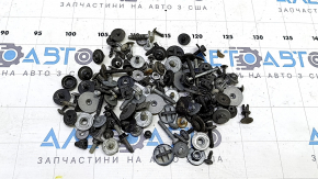 Метизы подкапотные кузов Audi A4 B9 17-25 некомплект