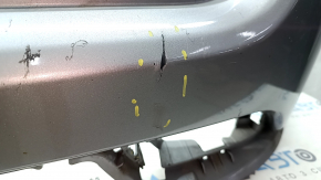 Детальный подтек краски на заднем бампере Jeep Compass, требуется ремонт.
