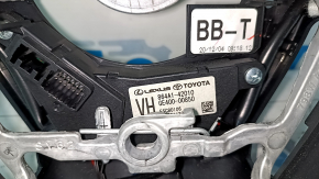 Детали крепления под рулем Toyota, оригинальный номер 86441-42010