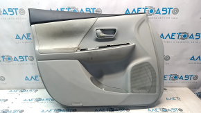 Обшивка двери карточка передняя левая Toyota Prius V 12-14 дорест, серая, с серой вставкой ткань, с ручкой, под химчистку