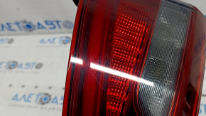 Фонарь внутренний дверь багажника левый Alfa Romeo Stelvio 18-22 царапины