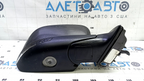 Вид на крепление правого зеркала Jeep Cherokee, 2014-2023, с разъемами.