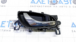 Ручка двери внутренняя задняя правая Nissan Rogue Sport 17-22 хром