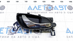 Ручка двери внутренняя передней правой Nissan Rogue Sport 17-22 хром