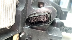 Фара передняя правая в сборе Volkswagen ID.4 21-22 LED с matrix beam, песок, сломано крепление