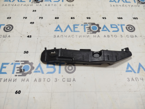 Кріплення переднього бампера праве Hyundai Sonata 15-17