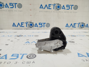Кронштейн глушника задній лівий Audi A4 B8 13-16 рест 2.0T