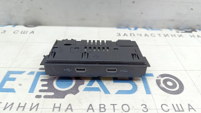 USB Hub Volkswagen ID.4 21-26 подряпини
