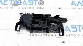 Ручка двери внутренняя задняя левая Nissan Rogue Sport 17-23 хром