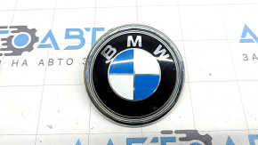 Эмблема значок BMW двери багажника BMW X5 F15 14-18 вздулась краска