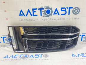Решітка переднього бампера ліва Audi A4 B9 17-17 s-line, без радара, хром