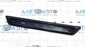 Накладка порога передняя левая наружная BMW 3 F30 12-18 черная с хромом