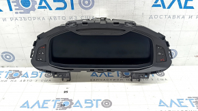 Щиток приладів Audi Q8 19-20 84к, подряпини