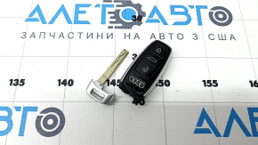 Ключ Audi Q8 19-26 4 кнопки, черный глянец, потерт, тычки, царапины