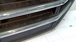 Решетка радиатора grill VW Jetta 19-21 без эмблемы под радар, песок