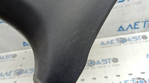Накладка центральной стойки нижняя левая Mazda CX-5 17-25 черная, царапины