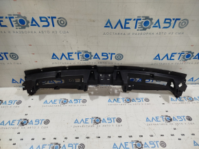 Кронштейн решетки радиатора Jeep Compass 17-22 2.4