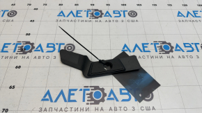Уплотнитель крыло-фара левый Audi A4 B9 17-19