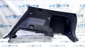 Обшивка арки права Toyota Prius V 15-17 чорна, подряпини