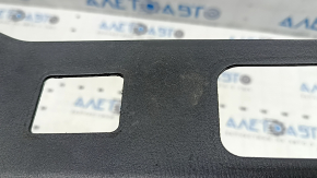 Обшивка двери багажника нижняя Mazda CX-5 17-25 черная, царапины, потерта