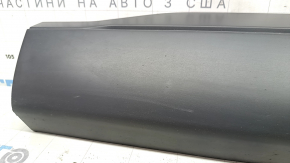 Накладка двери нижняя передняя левая Honda CRV 23-26 структура с уплотнителем, песок, сломаны крепления