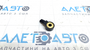 Датчик детонации Jeep Cherokee KL 19-23 3.2