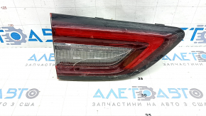 Ліхтар внутрішній кришка багажника лівий Ford Escape MK4 23-26 тріщини, в клею, подряпини