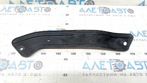 Кронштейн радиатора правый Jeep Compass 22-26