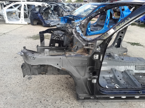 Чверть передня ліва Alfa Romeo Stelvio 18-25 на кузові, чорна