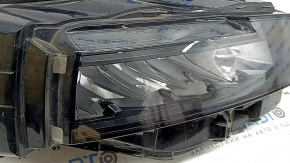 Фара передняя правая Nissan Rogue 21-26 LED S