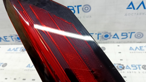 Фонарь внешний крыло правый Nissan Rogue 21-26 галоген + LED, царапины, в клее