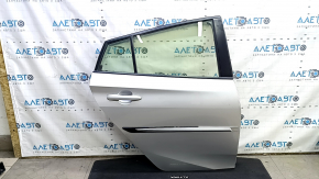 Двері в зборі задні права Toyota Prius 50 16-20 срібло 1F7