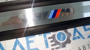 Накладка порога передняя правая наружная BMW 3 G20 19-26 хром, надпись M, царапины