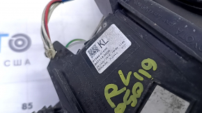 Фонарь верхний крыло левый Toyota Prius 50 19-22 отсутствует фишка, скол