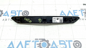 Вставка накладки порога ззаду ліва BMW X5 G05 19-23 хром BMW, з підсвічуванням, подряпини